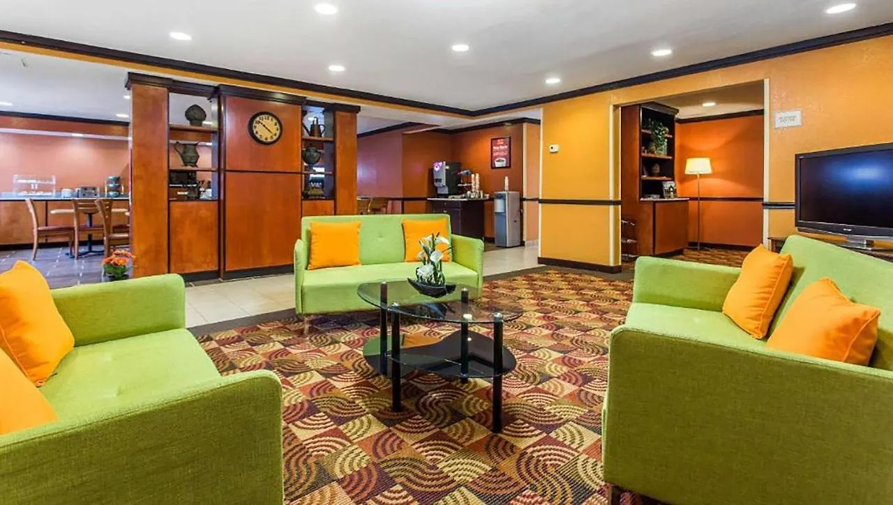Studios & Suites 4 Less Charlotte Motel